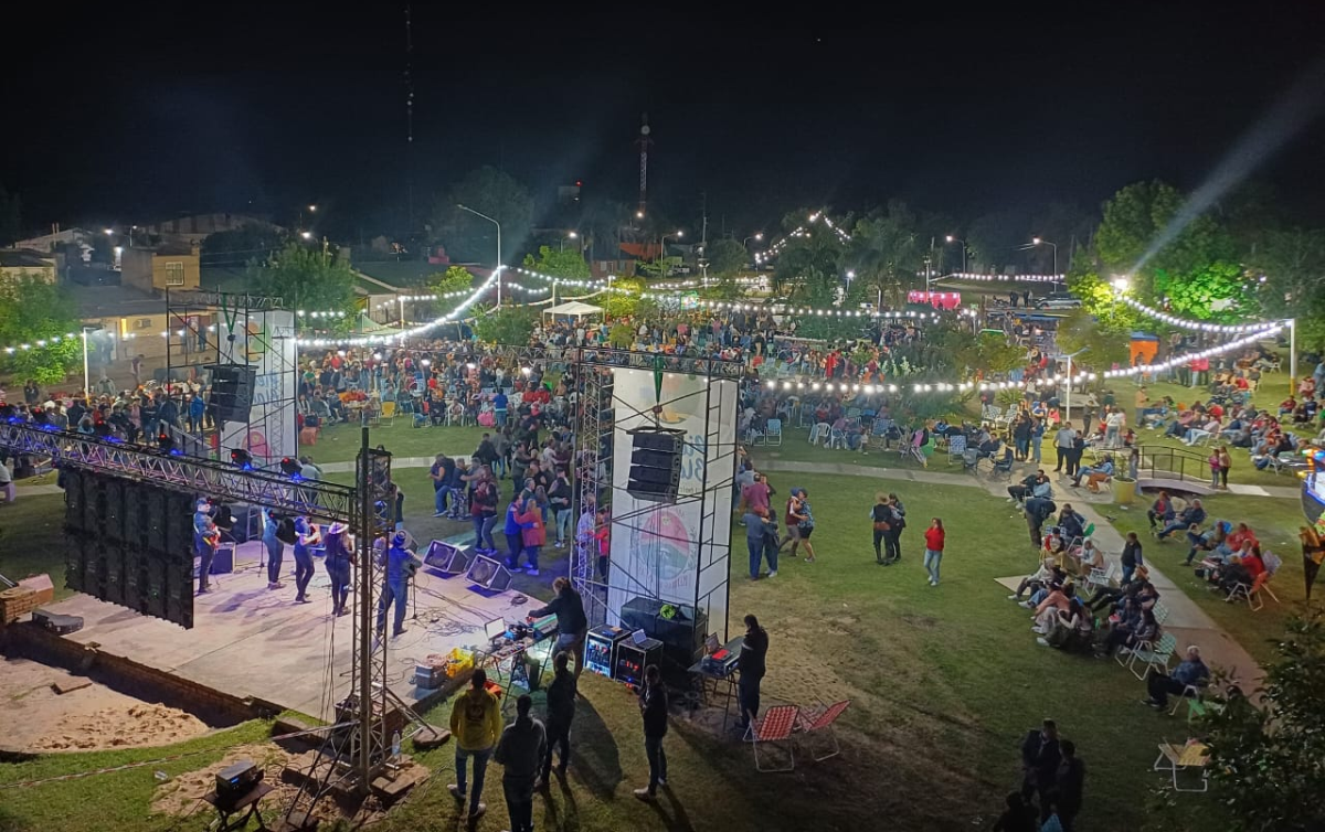 Con una imponente fiesta; Piedras Blancas festejó su 91 Aniversario